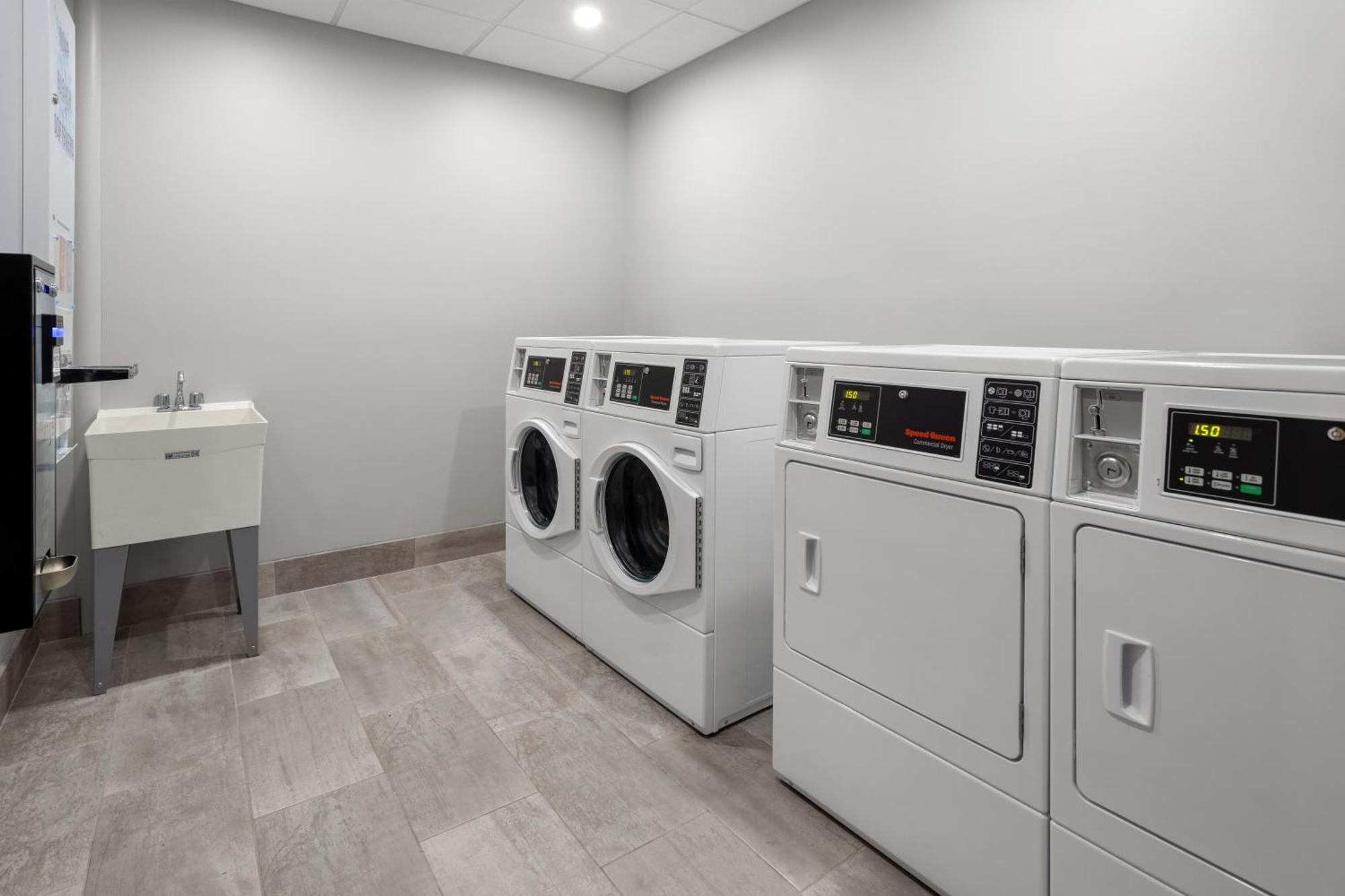 Hawthorn Extended Stay By Wyndham Williston Burlington 외부 사진